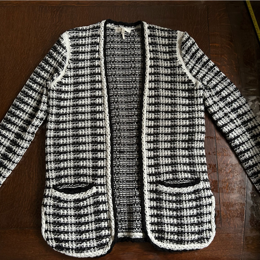 Black and White Women's Sweater